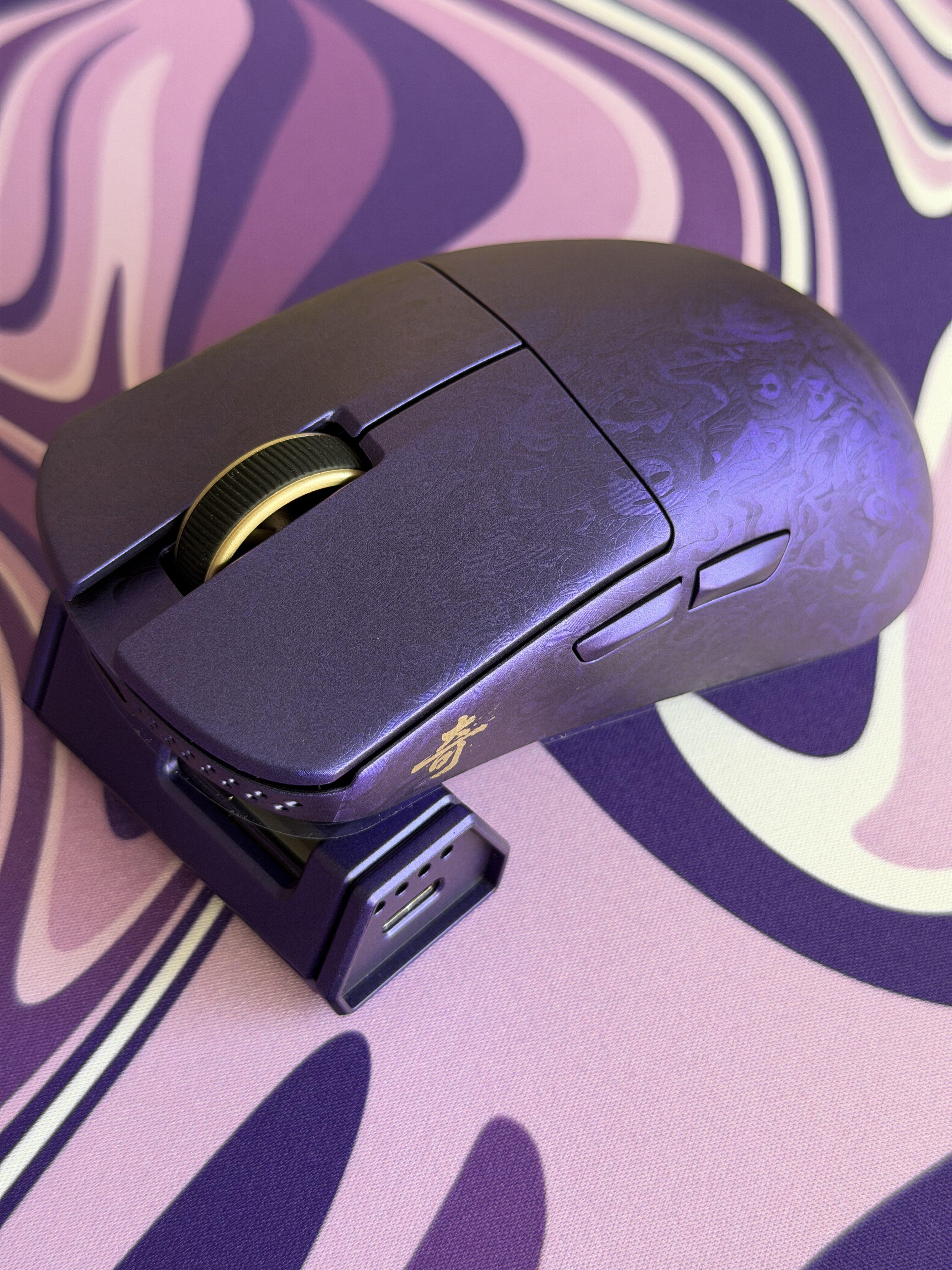 MOUSE QI PRO FIBRA CARBONO - Imagen 3